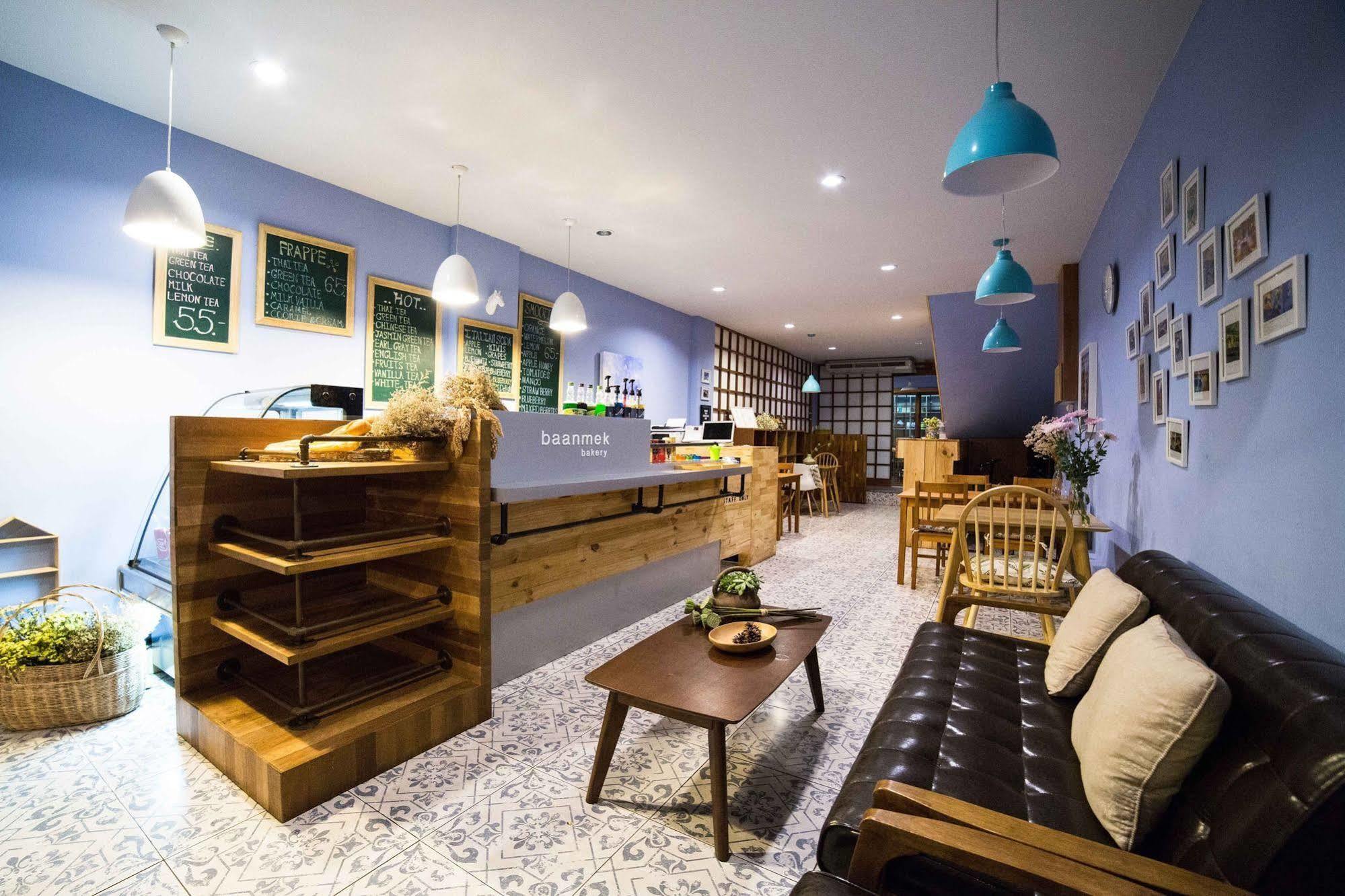 Baan Mek Hostel Чиангмай Екстериор снимка