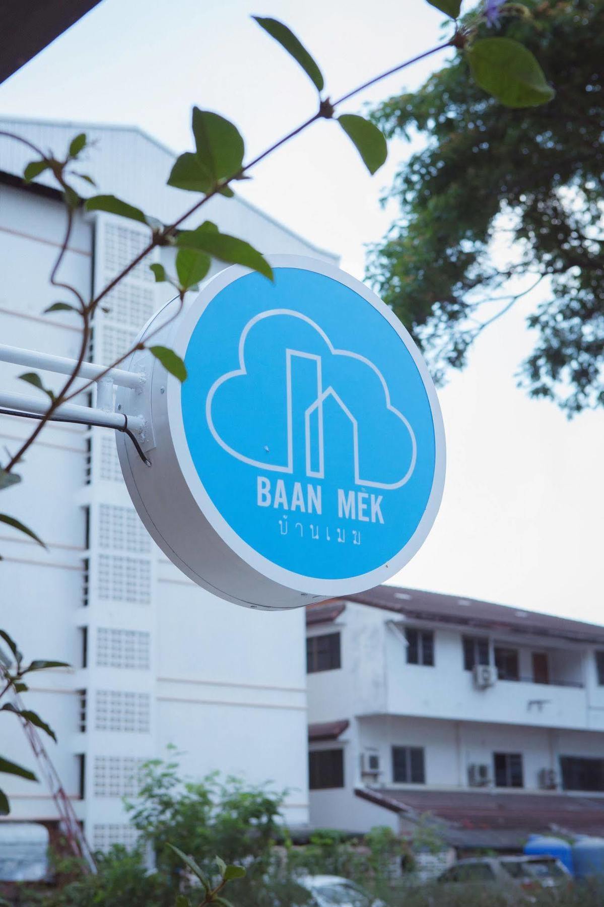 Baan Mek Hostel Чиангмай Екстериор снимка